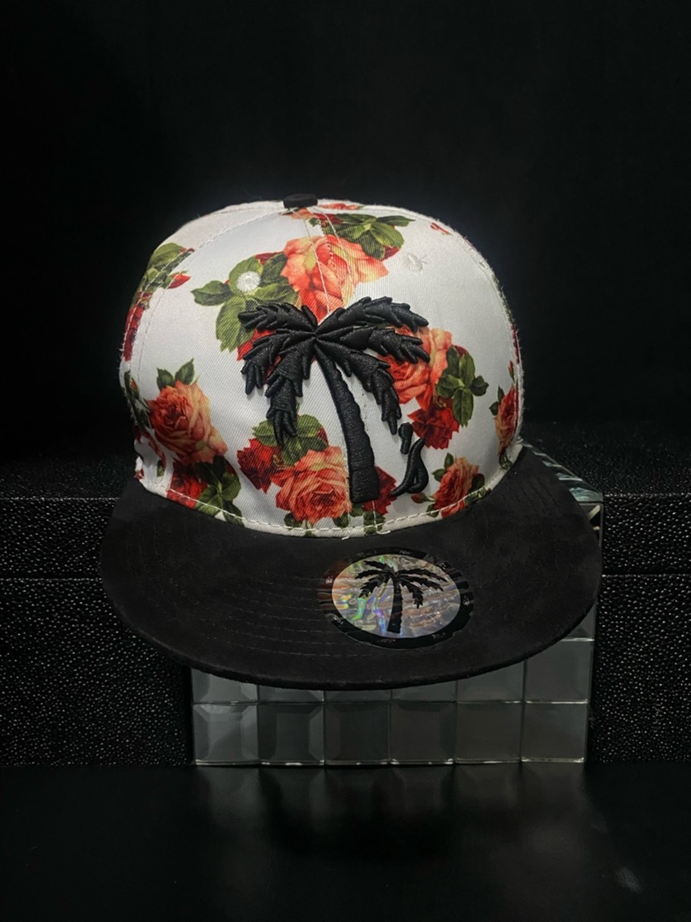 Floral Palm Embroidered Snapback Hat - Black & White
